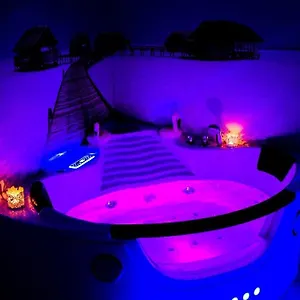 hot-jacuzzi-in-cracow-krakow.krakowhotelspoland.com/