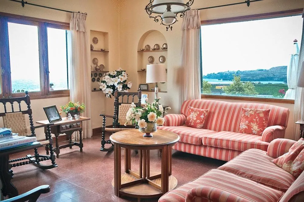 Malpais Trece Guest House Garachico  Country house
